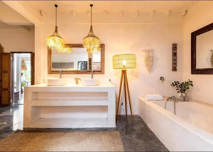 Oma - Private Pool In Quiet Location Семиньяк